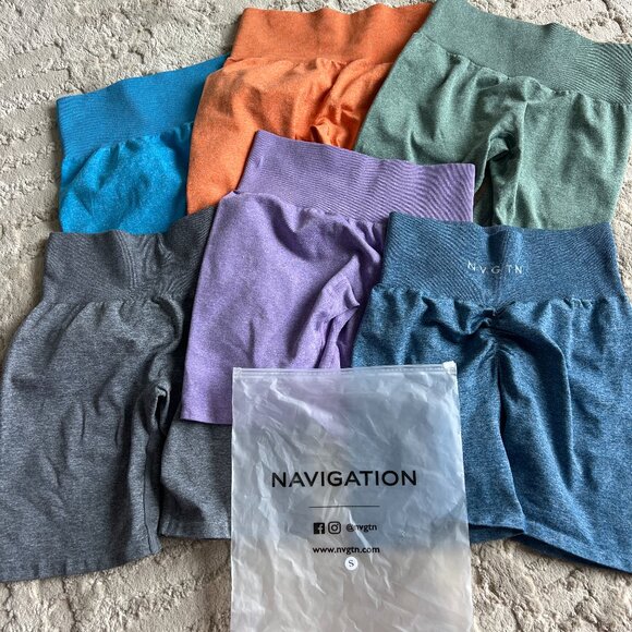 NVGTN Scrunch Seamless Short Lot SMALL - Picture 1 of 6